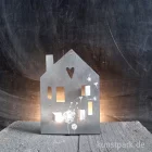 Artikelbild 3 des Artikels “Good old friends - Zuhause Lichter, Pusteblume “