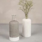 Artikelbild 3 des Artikels “Silikon Gießform - Vase geriffelt, Durchmesser 5 cm, Höhe 10,2 cm “