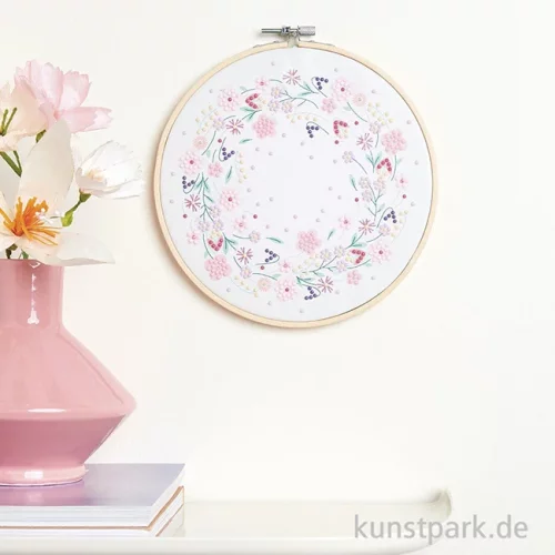 Artikelbild 3 des Artikels “Diamond Painting Set, Blumenkranz, Durchmesser 20 cm, 14-teilig “