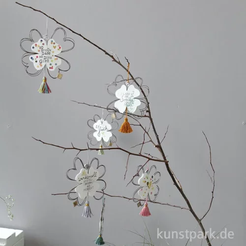Artikelbild 3 des Artikels “Good old friends - Kleeblattornament, Konfetti, So schön “