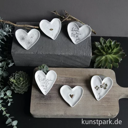 Artikelbild 3 des Artikels “Good old friends - Mini Herzteller, Herzkranz “