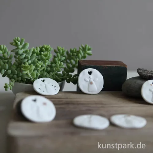 Artikelbild 3 des Artikels “Good old friends - Schutztaler, Ganz viel Kraft “