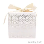 Artikelbild des Artikels “Geschenkpapier - Weiß mit goldenen Zacken, 200 x 70 cm “