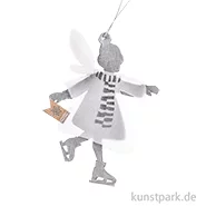 Artikelbild des Artikels “Good old friends - Mini Winterfee, Silberner Schal “