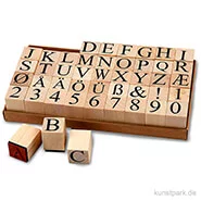 Artikelbild des Artikels “Holzstempel - Alphabet, 2 x 2 cm, 45 Stück sortiert “
