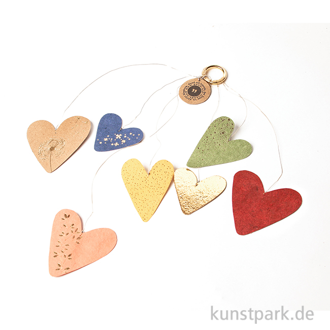 Artikelbild 1 des Artikels “Good old friends - Kleiner Herzregen, Pusteblume, Rot Gold “