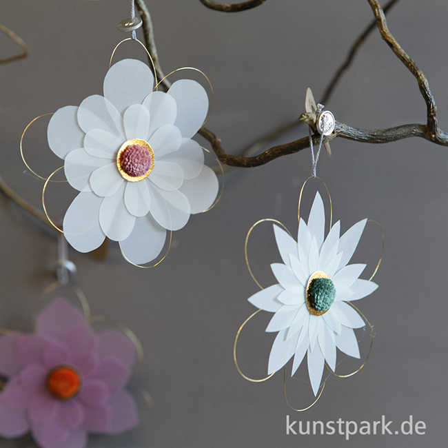 Artikelbild 2 des Artikels “Good old friends - Blütentraum, Weiß, Pompom Rosa “