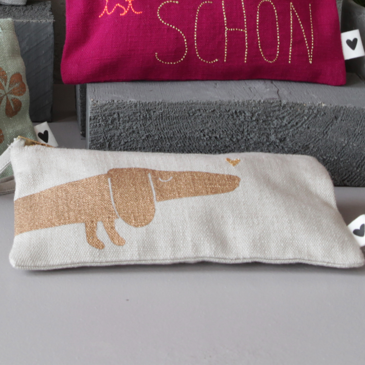 Artikelbild 2 des Artikels “Good old friends - Klimbim Tasche, Groß, Dackel “