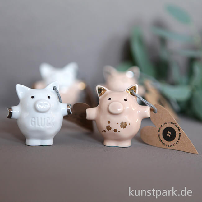 Artikelbild 2 des Artikels “Good old friends - Mini Schwein, Klee gold “