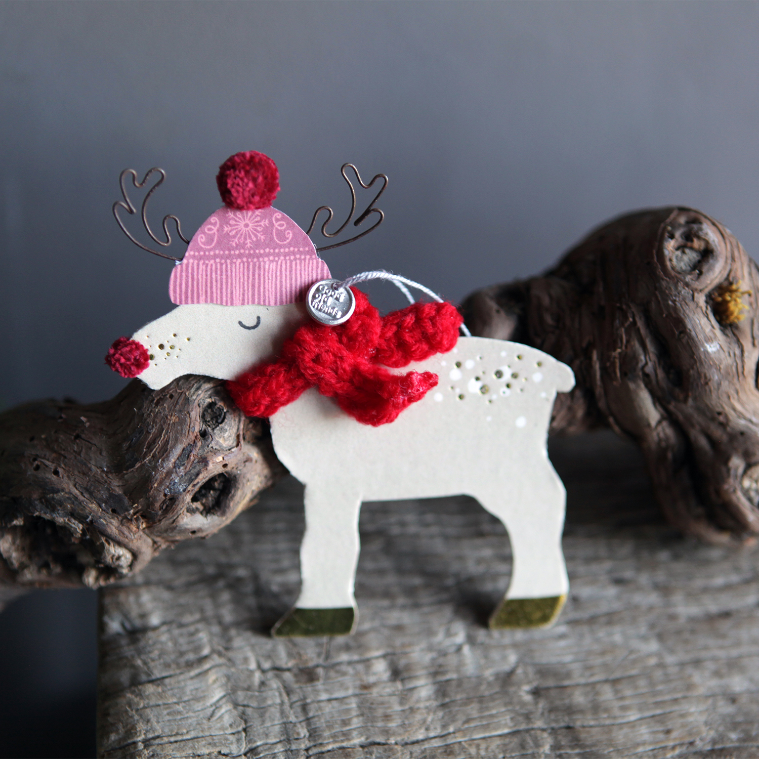 Artikelbild 2 des Artikels “Good old friends - Winter Herzwärmtier, Rentier “