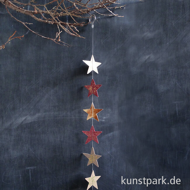 Artikelbild 2 des Artikels “Good old friends - Wintersternkette, Taupe-Gold “