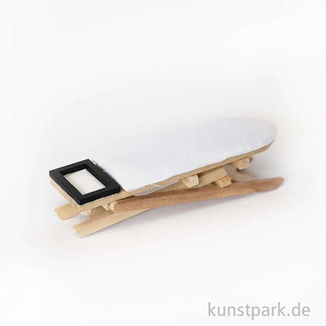 Artikelbild 2 des Artikels “Miniatur Bügelbrett, Holz, 9,8 x 2,3 x 7 cm “