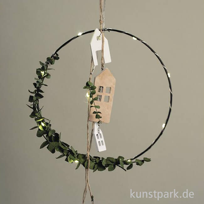 Artikelbild 3 des Artikels “Furnierholz Lichthäuser, Natur, 5,5-10 cm, Stärke 1 mm, 8 Stück “