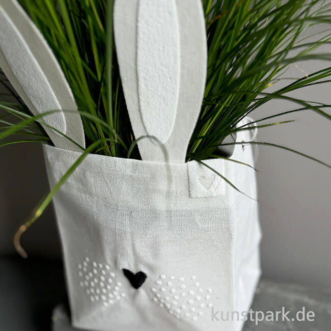 Artikelbild 3 des Artikels “Good old friends - Hasenbeutel, Herznase “