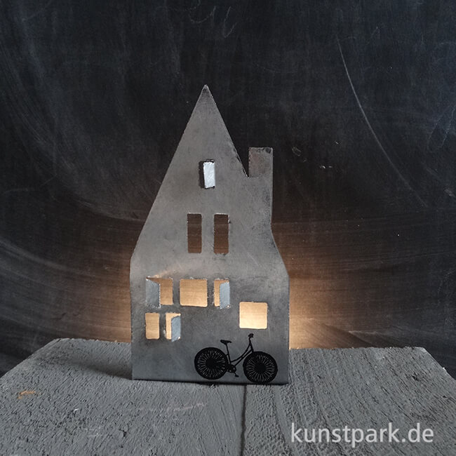 Artikelbild 3 des Artikels “Good old friends - Zuhause Lichter, Fahrrad “