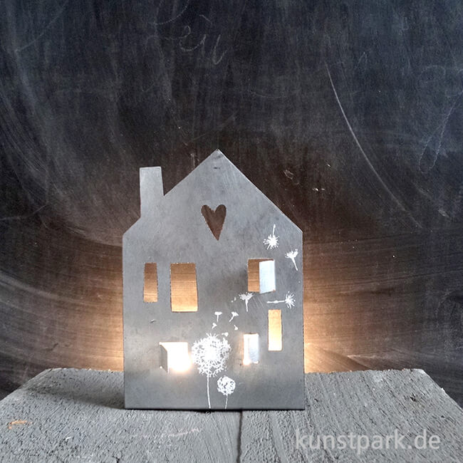 Artikelbild 3 des Artikels “Good old friends - Zuhause Lichter, Pusteblume “
