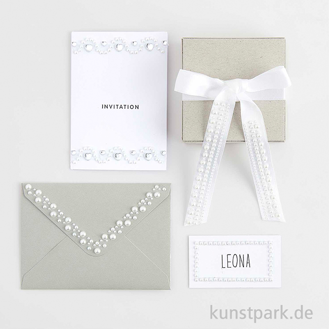 Artikelbild 3 des Artikels “Perlen Tape, Halbperlen Selbstklebend, Offwhite, 1,9 x 50 cm “