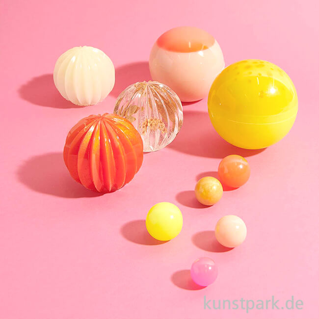 Artikelbild 3 des Artikels “Silikon Gießform - Kugel mit Streifen, Ø 7,5 x 7 cm “