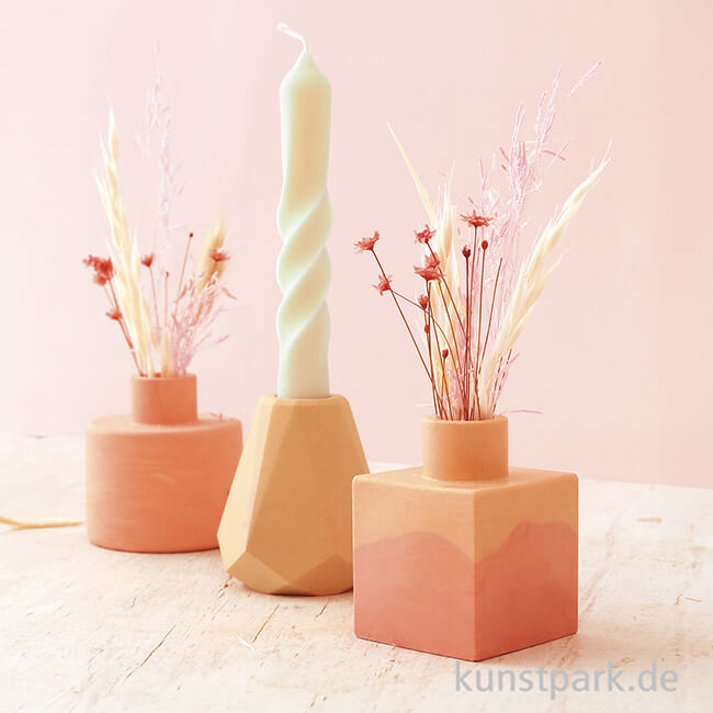 Artikelbild 3 des Artikels “Silikonform Mini Vase Facettiert, 70 x 70 mm “