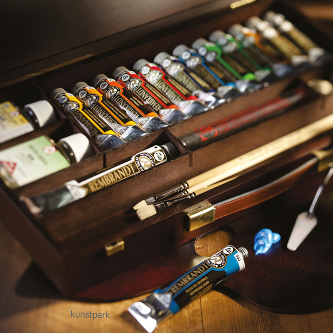 Artikelbild 3 des Artikels “Talens REMBRANDT Ölfarbe Malkasten Professional, 12 x 40 ml + Zubehör “